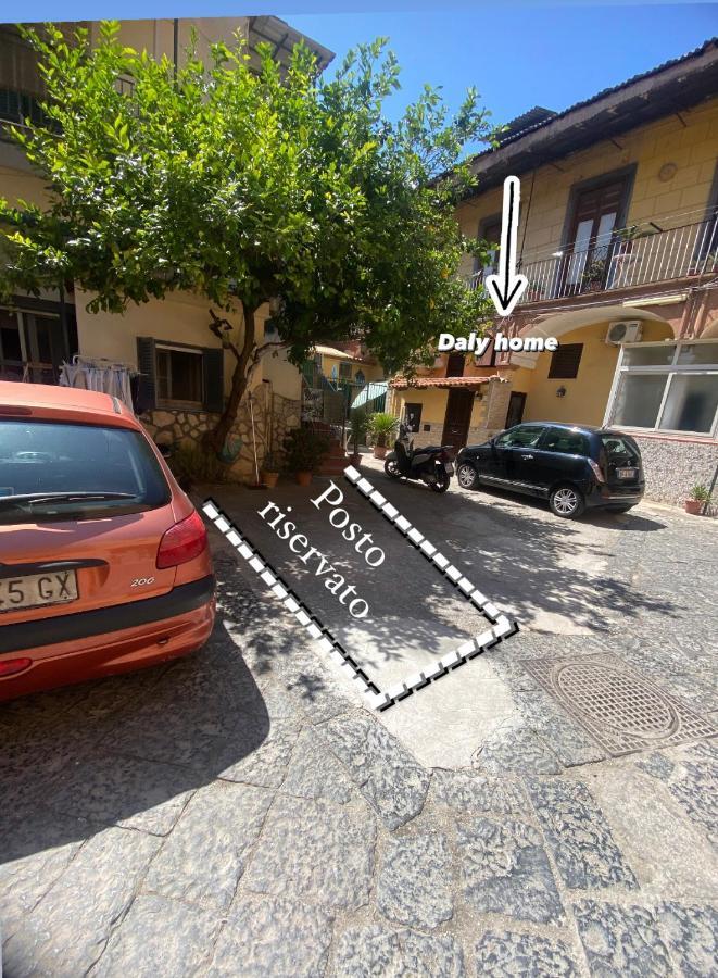 Daly Home Intero Appartamento Mugnano di Napoli Екстер'єр фото
