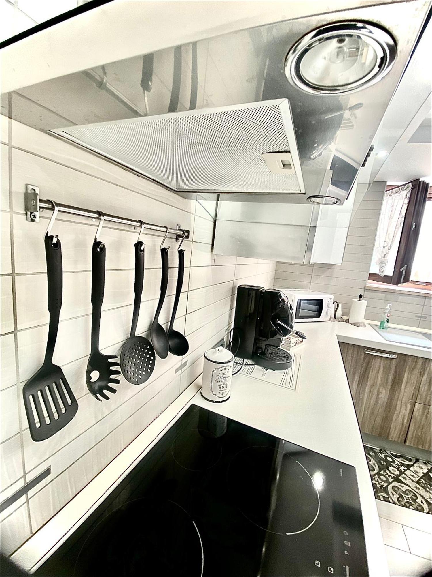 Daly Home Intero Appartamento Mugnano di Napoli Екстер'єр фото